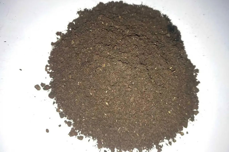 雞糞怎樣處理才能做肥料使用?